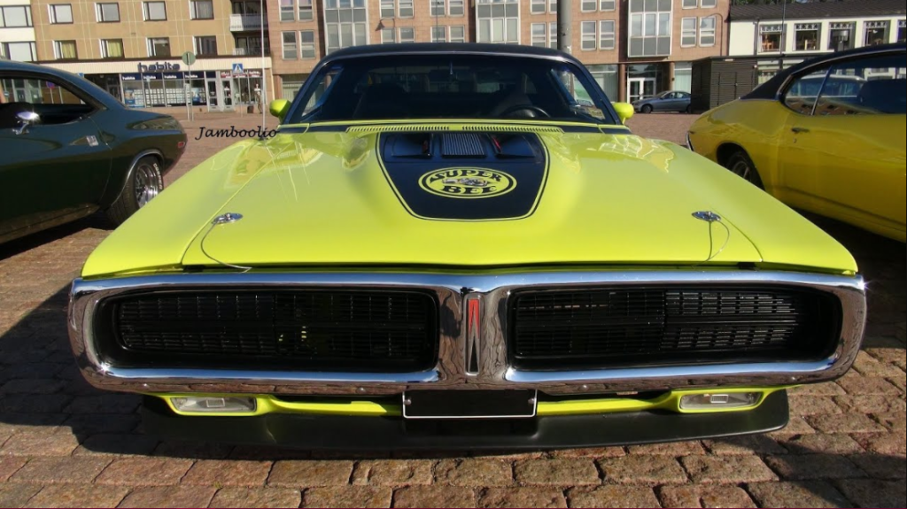 971-Dodge-Super-Bee-440-Six-Pack-1-1024x575.png